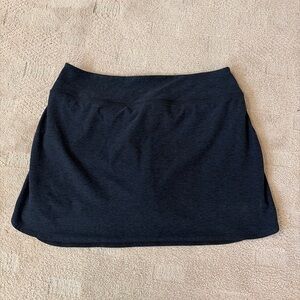 Beyond Yoga Athletic Skirt Skort Dark Gray Charcoal Black SZ XL EUC!